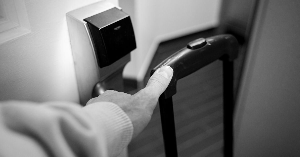 front door lock key — Hollis Locksmiths